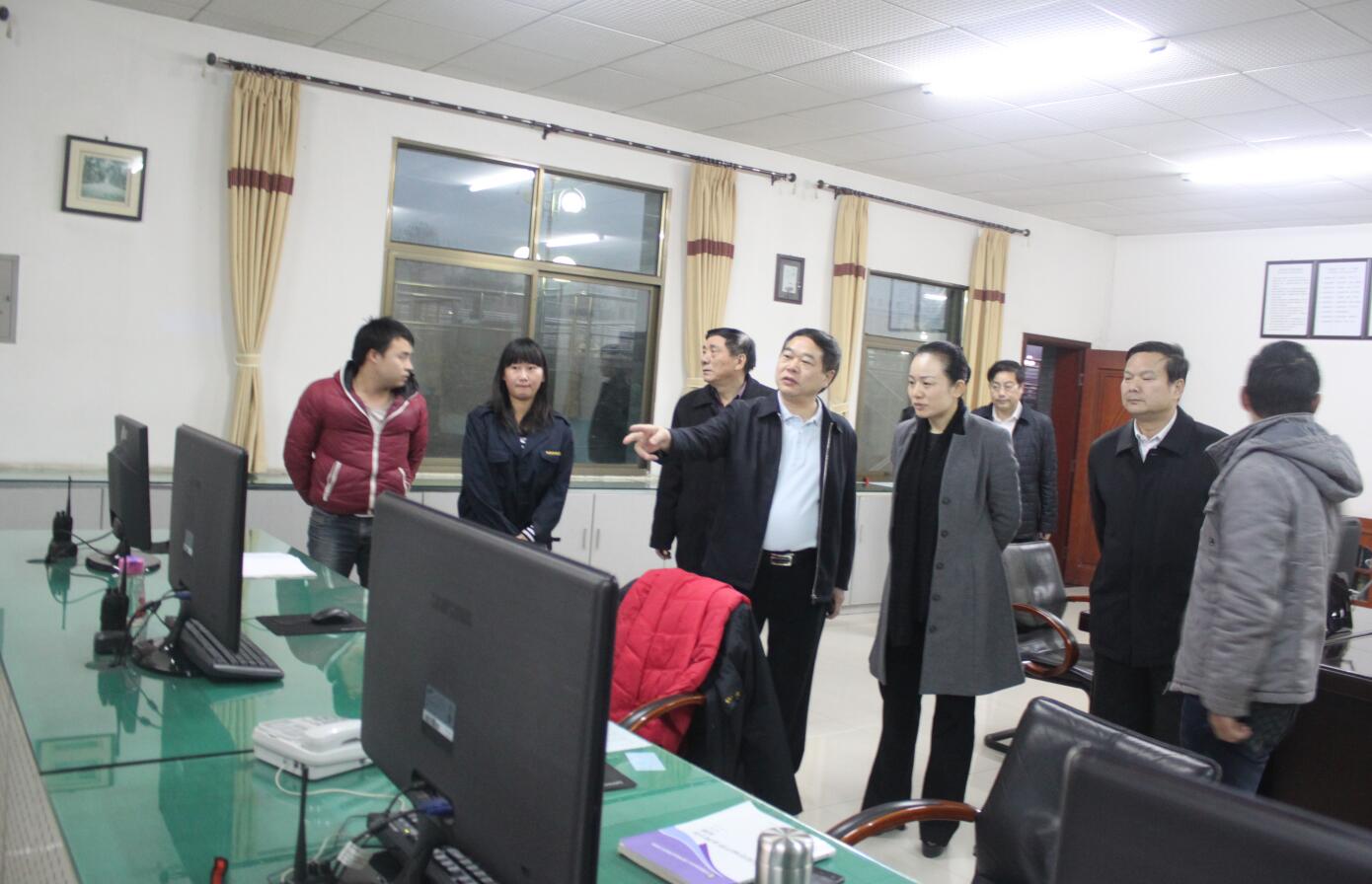 2014年1月，时任怀化市市长李晖莅临星空官方版网站登录入口-星空(中国)调研.JPG